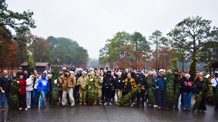 BOSS Volunteer - Trees for Troops